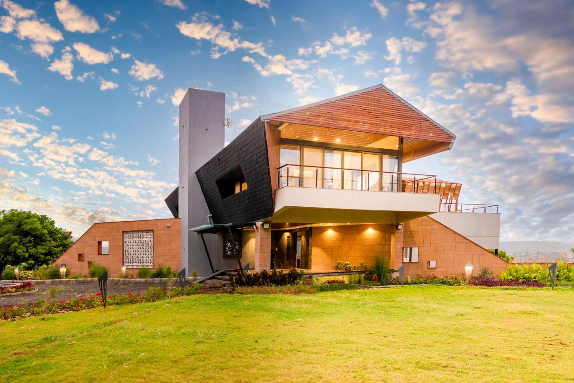 Pearl Lakeview Mansion: Luxurious Lakeside Villa with Infinity Pool and Entertainment Igatpuri Exterior photo