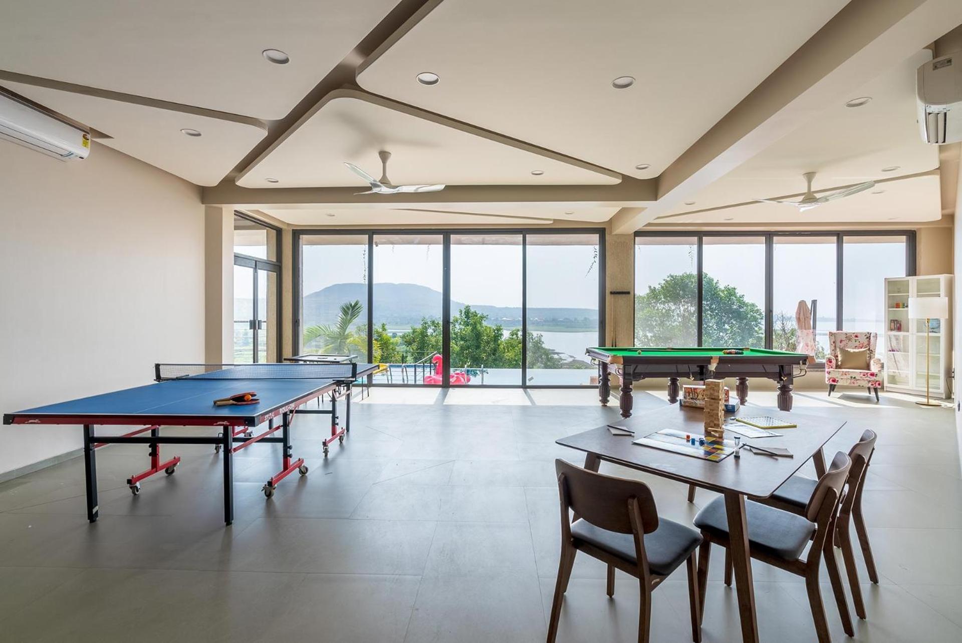 Pearl Lakeview Mansion: Luxurious Lakeside Villa with Infinity Pool and Entertainment Igatpuri Exterior photo